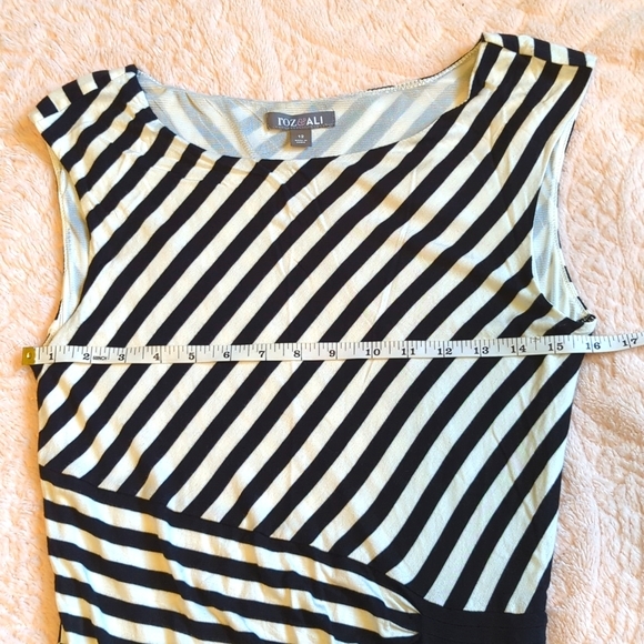 Roz & Ali Dress Size 12 - Picture 6 of 9
